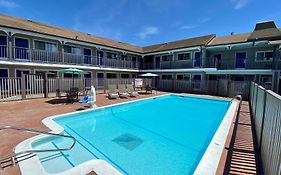 Surestay Hotel By Best Western Santa Cruz